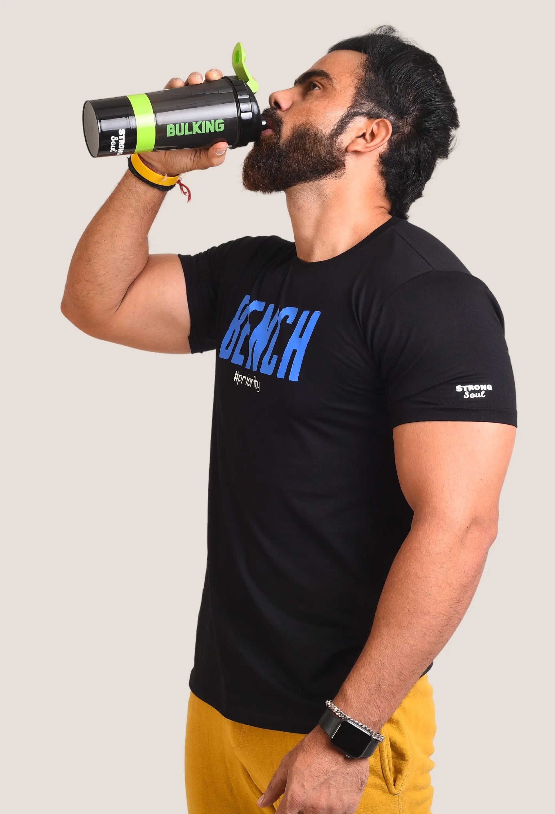 Bulking - Protein Shaker Pro 700ML - Green Strong Soul Accessories