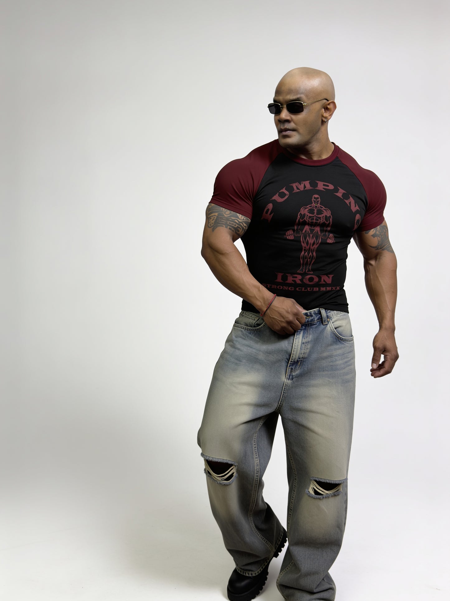 Black Maroon - Pumping Iron - Raglan T-Shirt