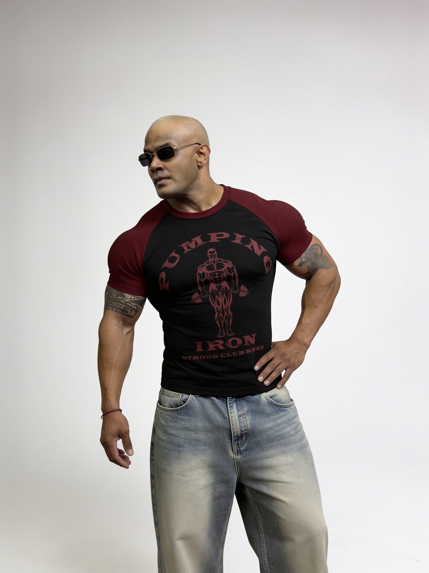 Black Maroon - Pumping Iron - Raglan T-Shirt