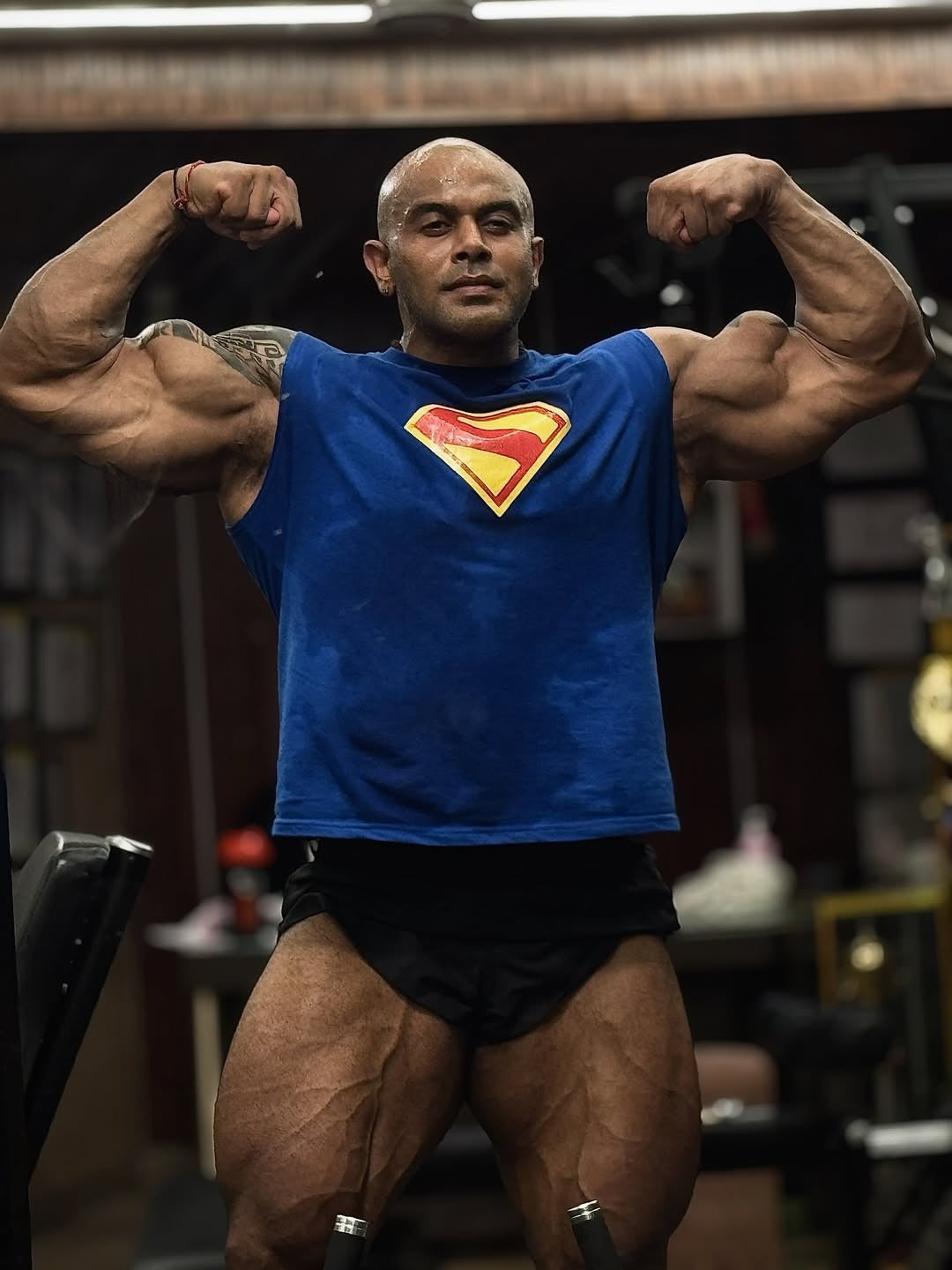 Royal Blue - T104 - Super Man - Crop Cut-Offs