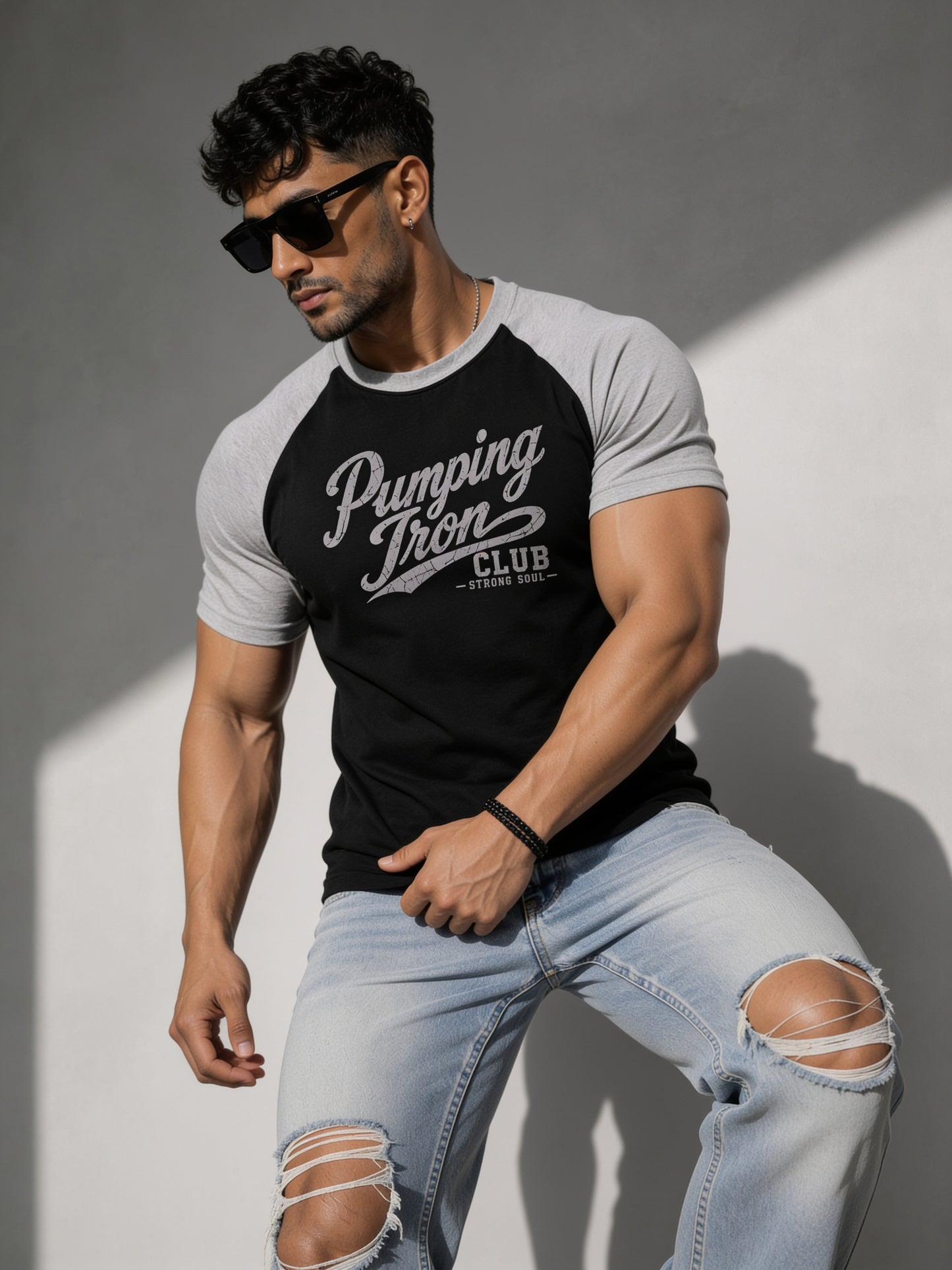 Black Grey - Club Pumping Iron - Raglan T-Shirt