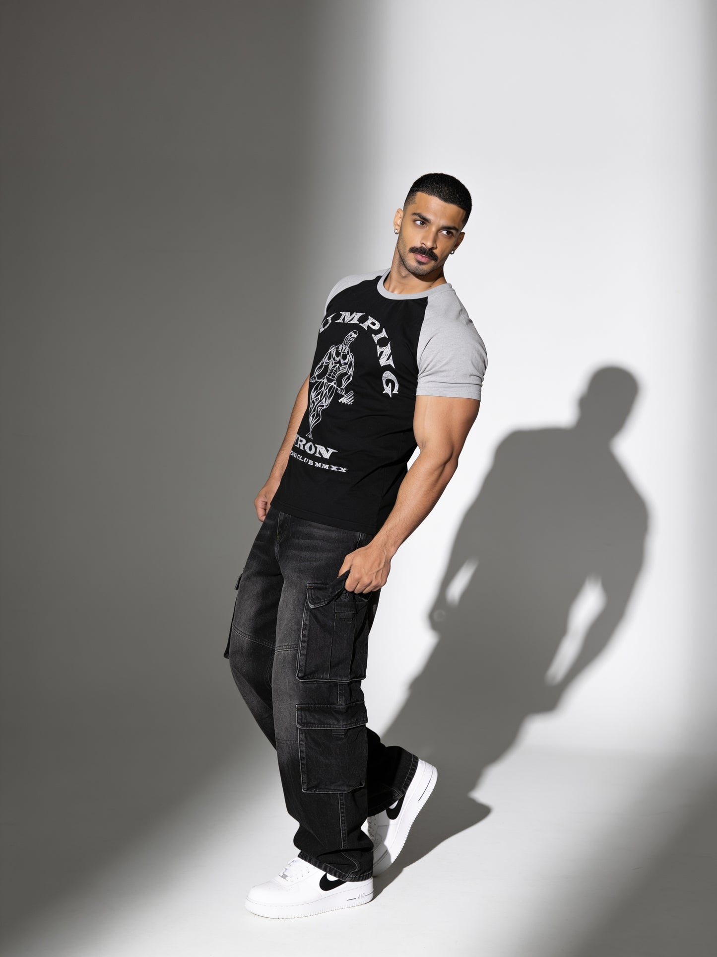 Black Grey - Pumping Iron - Raglan T-Shirt