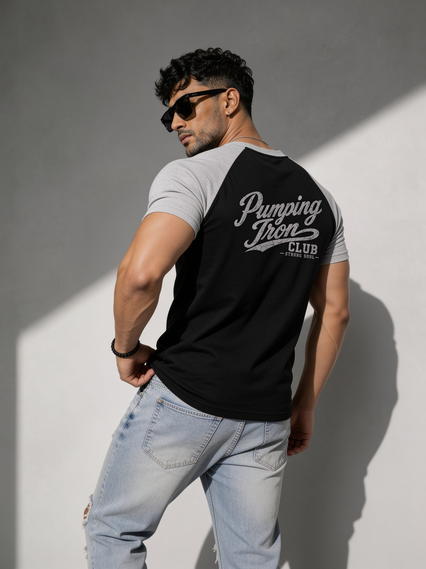 Black Grey - Club Pumping Iron - Raglan T-Shirt