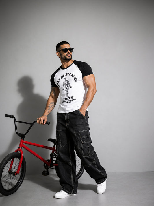 White Black - Pumping Iron - Raglan T-Shirt