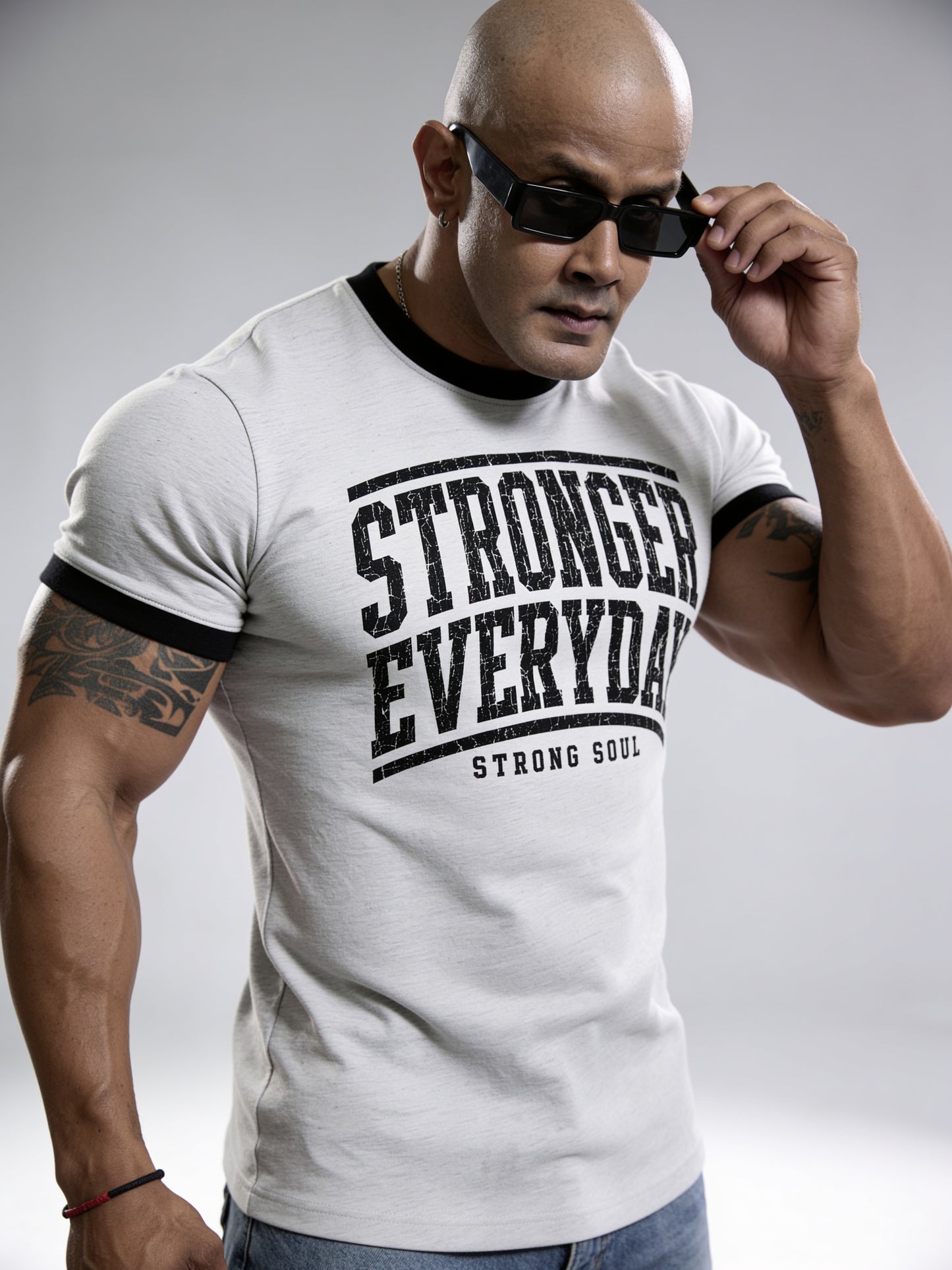 Light Grey Black - Stronger Everyday - Ringer T-Shirt