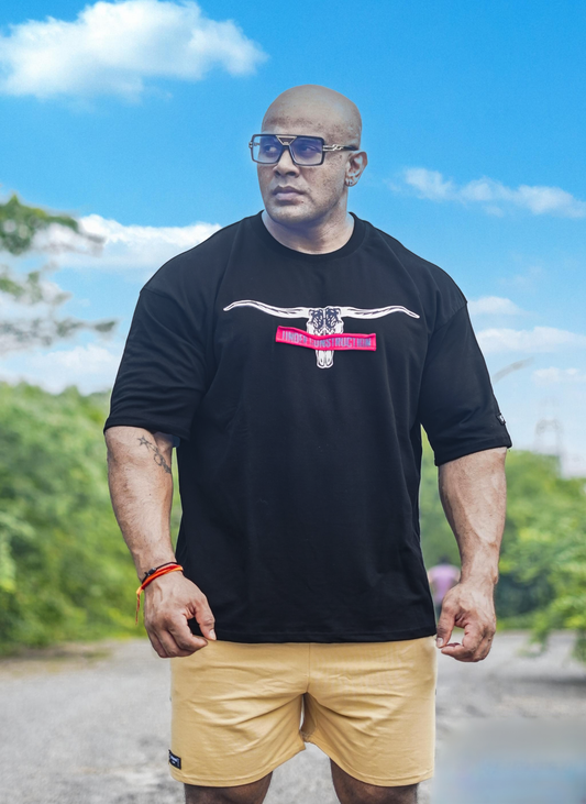 T-Shirt - Under Construction - Oversized